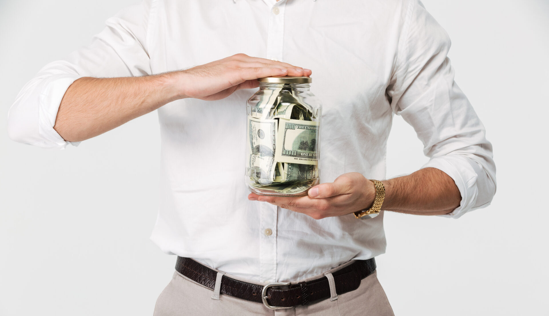 Investir ou Guardar: Qual é a Melhor Decisão?